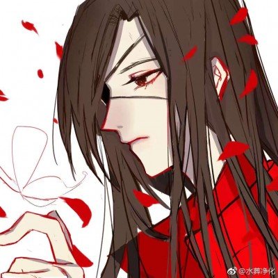 女生没电脑每天在电竞馆学习获免单